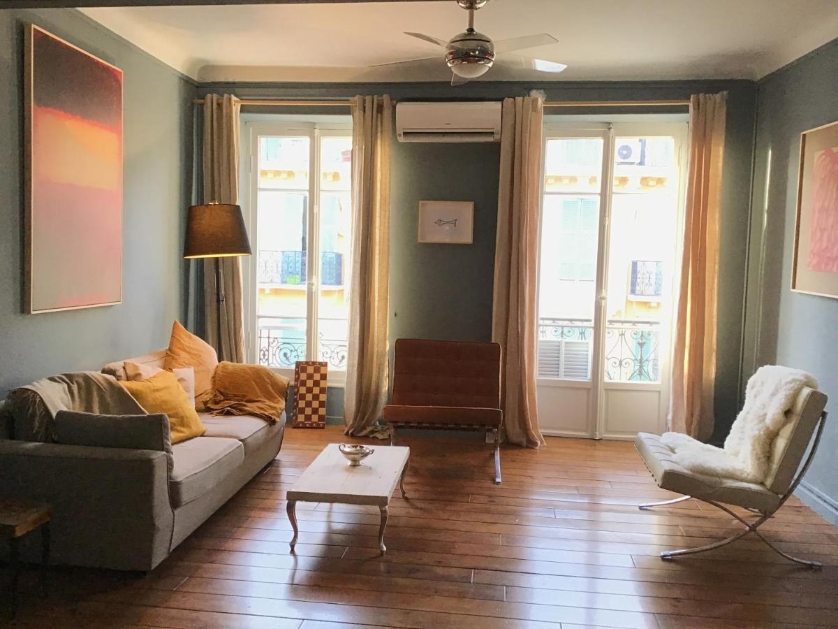 Modern, Traditional , Bright And Stylish Appartement Ница Екстериор снимка